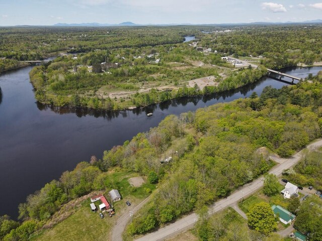 53 Main St, Medway, ME 04460