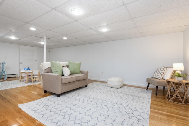 784 Ocean Ave, Portland, ME 04103 - living room featuring light wood-style floors, recessed lighting, and baseboards