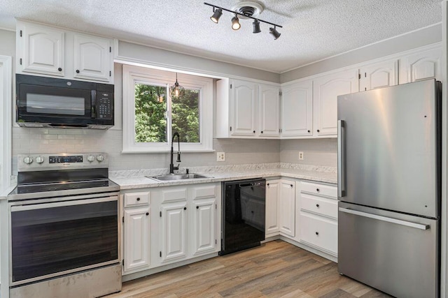 2 Orchard Rd, Cumberland, ME 04021 - photo 7