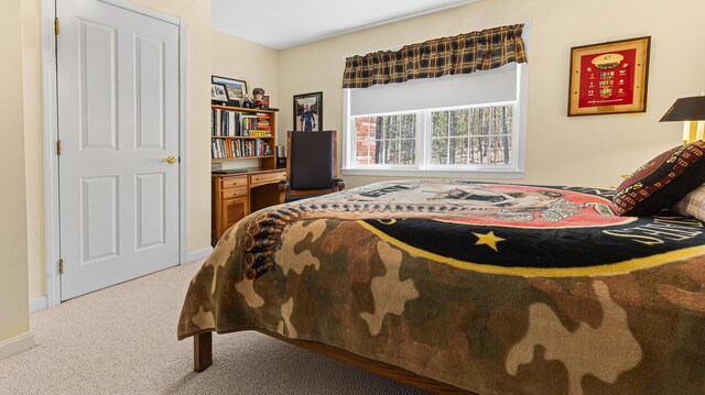 196 Eaton Ridge Dr, Holden, ME 04429 - carpeted bedroom featuring baseboards