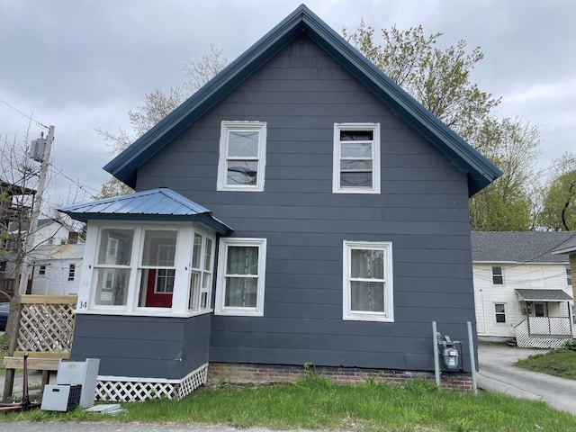 view of side of home
