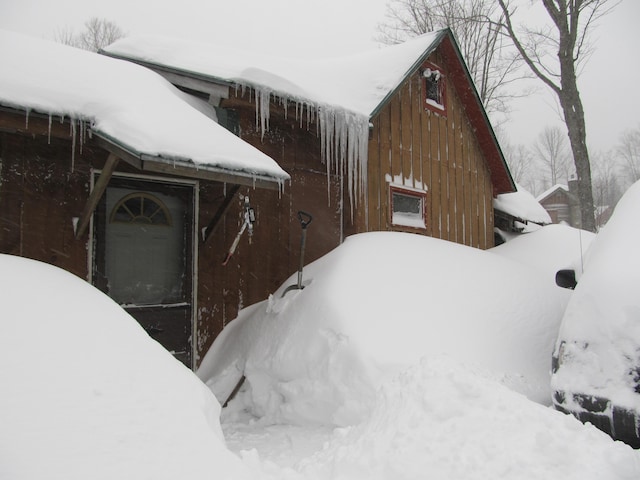 17 Kingsbury Rd, Wellington, ME 04942 - view of snowy exterior
