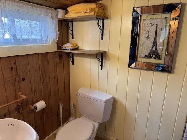 76 Post Rd Unit C9, Wells, ME 04090 - bathroom featuring toilet