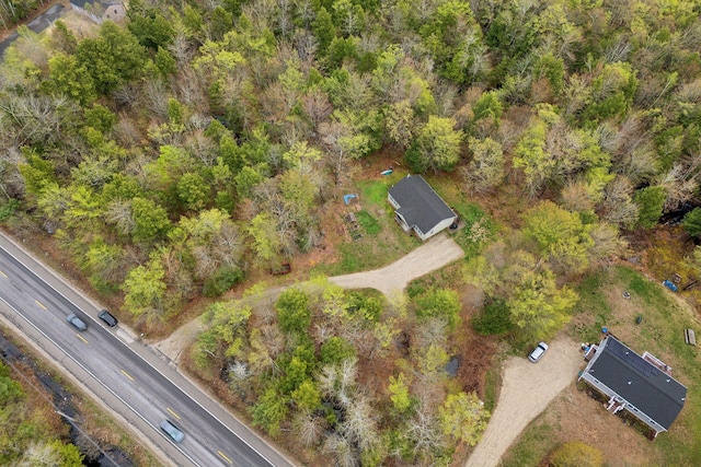 aerial view of property and surrounding area