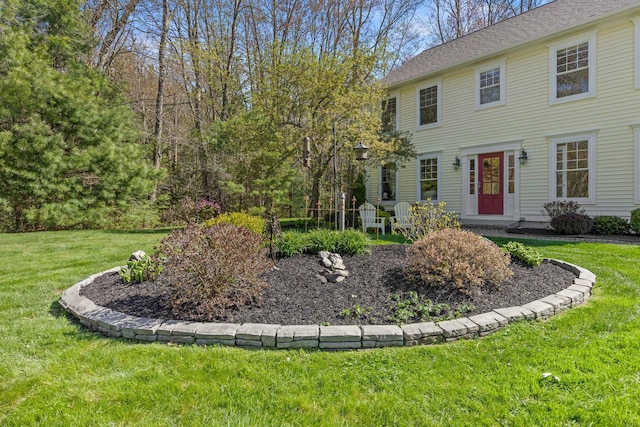 4 Geary Way, Falmouth, ME 04105 - colonial-style house featuring a front yard