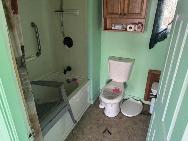 full bath featuring toilet and shower / bathtub combination