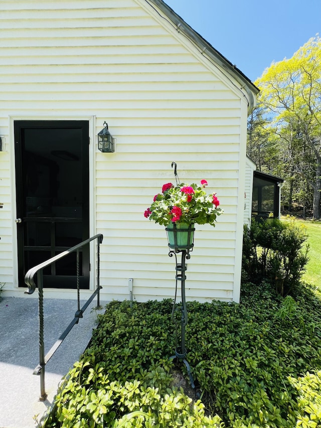 329 Salt Pond Rd, Blue Hill, ME 04614 - view of side of home
