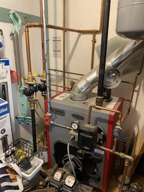 view of utility room