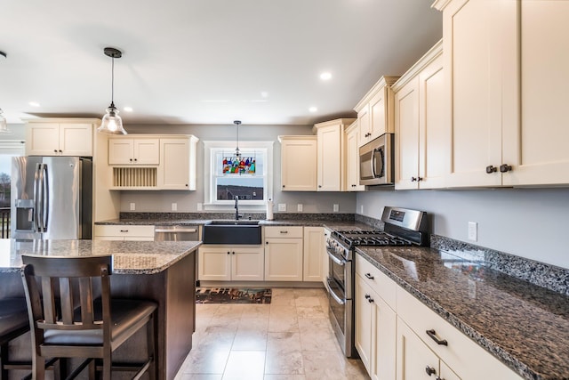 111 Amberside Dr, Hermon, ME 04401 - photo 43