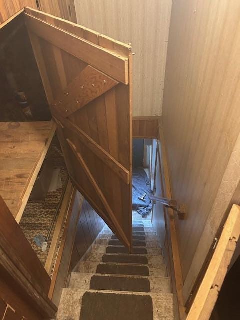 217 Dickvale Rd, Peru, ME 04290 - view of staircase