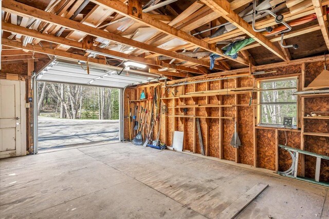 1270 Main St, Mount Desert, ME 04660 - view of garage
