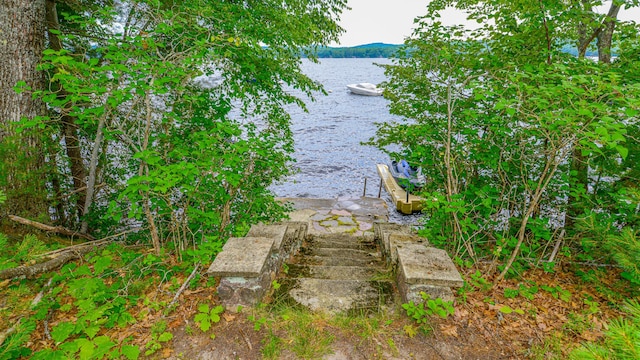 124 Alpine Village Rd, Harrison, ME 04040 - water view