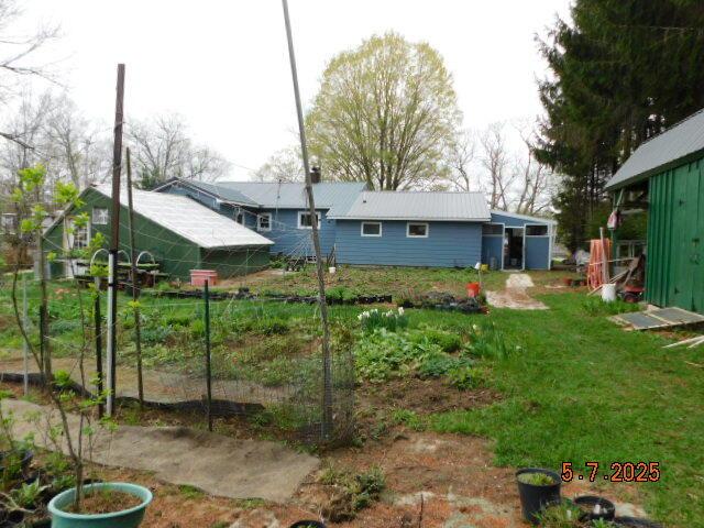 view of grassy yard