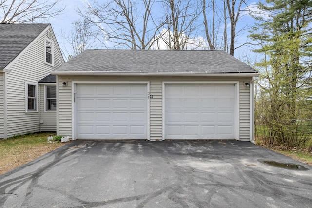 view of detached garage