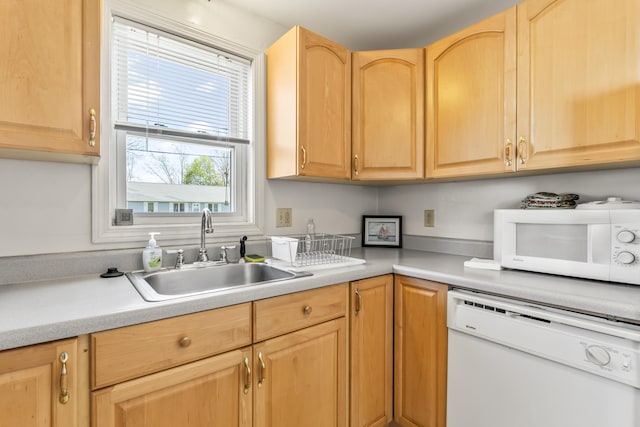 121 Providence St, Portland, ME 04103 - photo 14