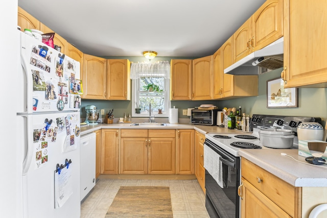 121 Providence St, Portland, ME 04103 - photo 29