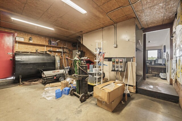 34 Compass Ln, Topsham, ME 04086