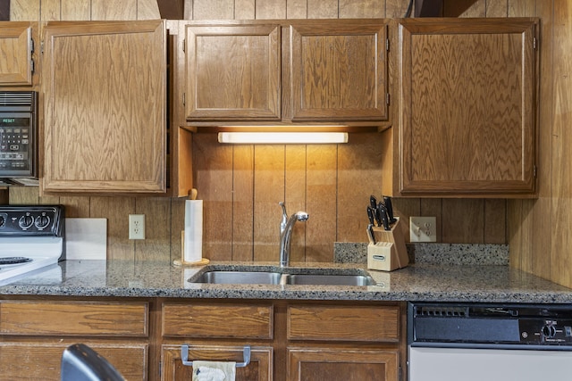 489 Leisure Ln, Frye Island, ME 04071 - kitchen with dishwashing machine, black microwave, a sink, and backsplash