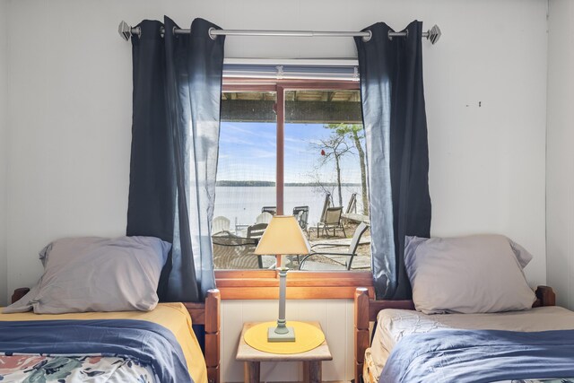 489 Leisure Ln, Frye Island, ME 04071 - bedroom featuring a water view