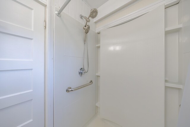 6 Sea St, Northeast Harbor, Mount Desert, ME 04662 - full bathroom featuring a shower