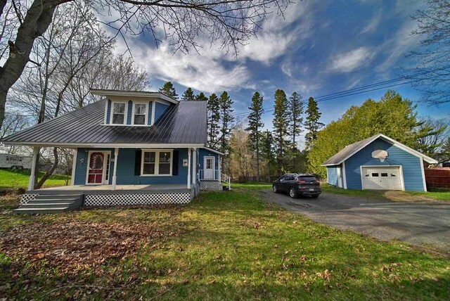 33 Columbia St, Houlton, ME 04730 - photo 3