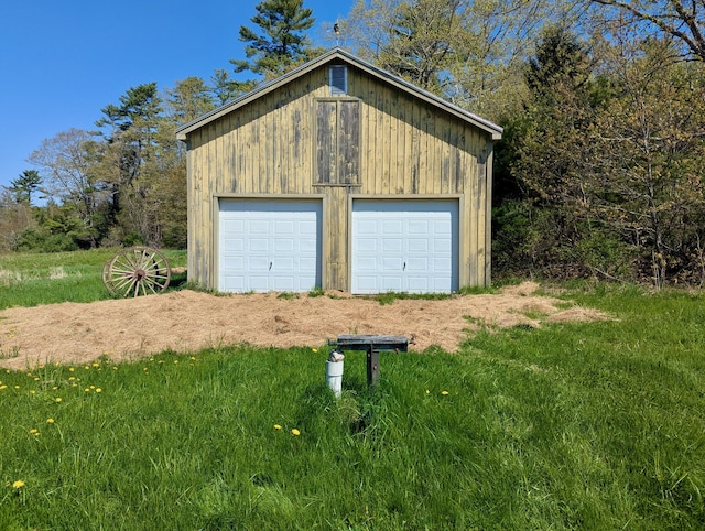 99 W Hamlet Rd, Newcastle, ME 04553 - view of detached garage