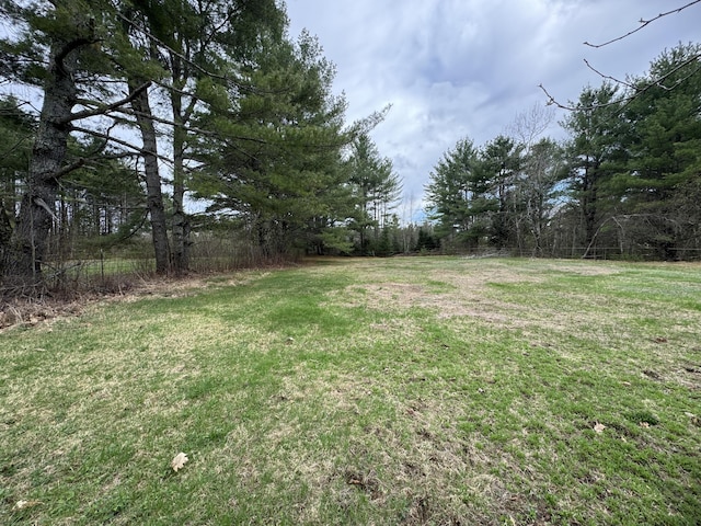 7 Howard Siding Ln, Abbot, ME 04406 - view of yard