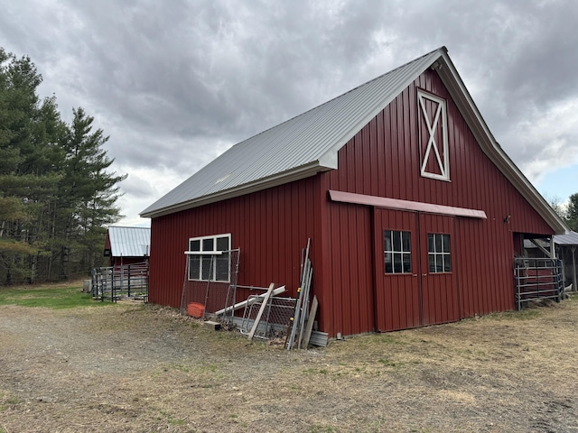 7 Howard Siding Ln, Abbot, ME 04406 - view of barn