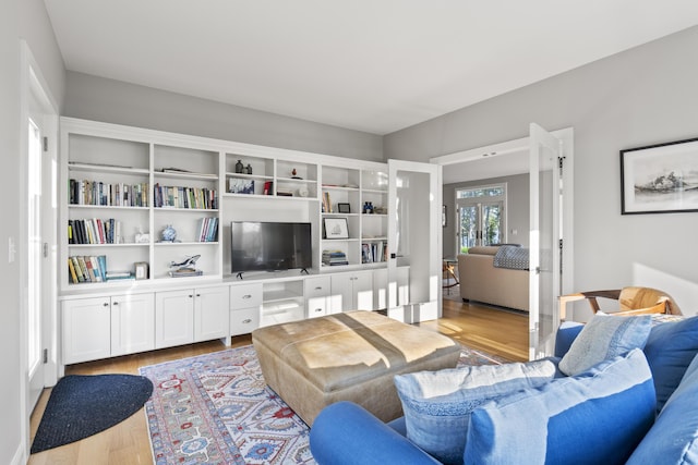 92 Brooks Cove Rd, Westport Island, ME 04578 - living area featuring light wood-style flooring
