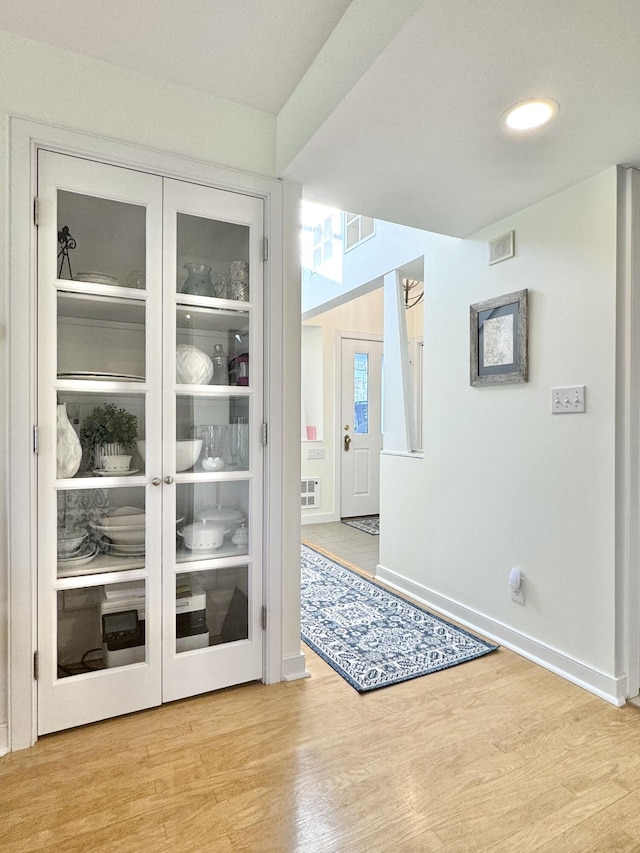 54 Village Way Unit 54, Rockport, ME 04856 - interior space with wood finished floors and baseboards