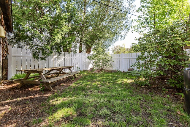 15 Federal St, Bar Harbor, ME 04609 - view of yard
