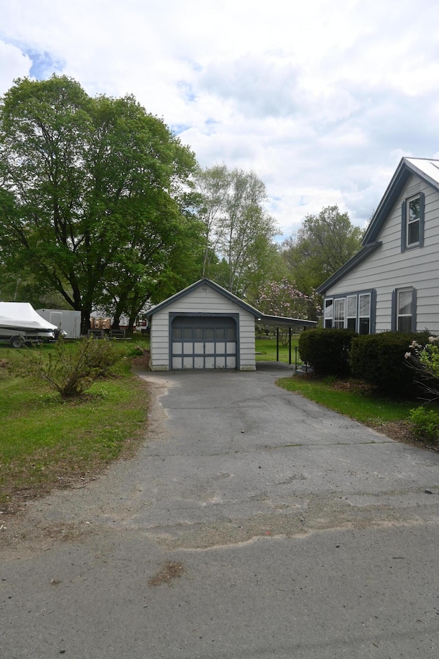 40 Baker St, Bingham, ME 04920 - detached garage with driveway