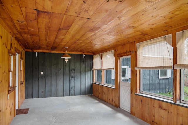 691 N Rd, Parsonsfield, ME 04047 - view of unfurnished sunroom