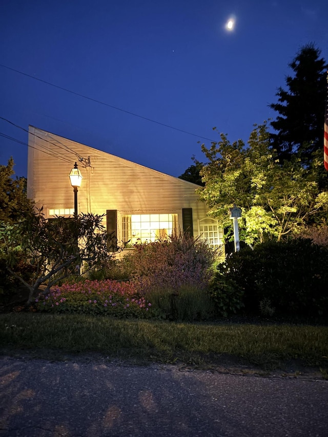 32 Murray Hill Rd, Boothbay, ME 04544 - view of side of property