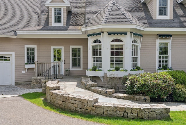 11 Clubhouse Dr, Kennebunk, ME 04043 - doorway to property featuring a shingled roof