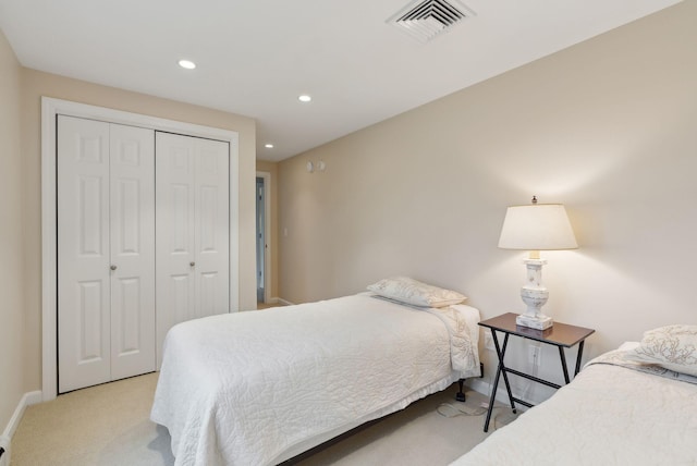 11 Clubhouse Dr, Kennebunk, ME 04043 - carpeted bedroom with a closet, baseboards, and recessed lighting