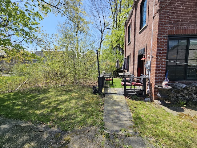 58 Cedar St, Bangor, ME 04401 - view of grassy yard
