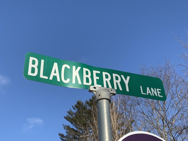 509 Blackberry Ln, Rumford, ME 04276 - exterior view