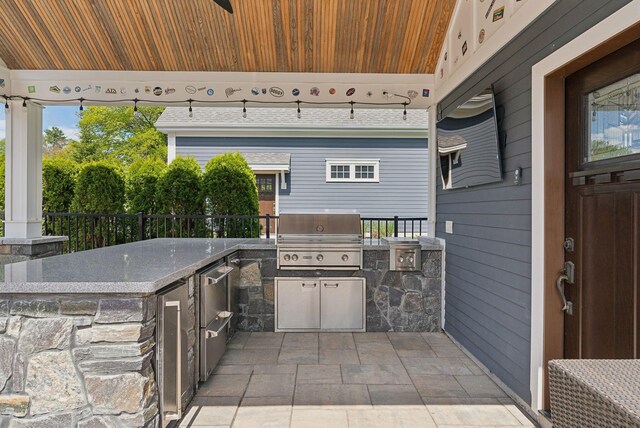 10 Jameson Dr, Falmouth, ME 04105 - view of patio