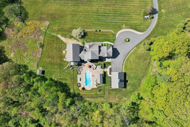 10 Jameson Dr, Falmouth, ME 04105 - drone / aerial view of a pool
