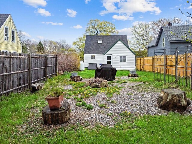 66 Beechwood St, Thomaston, ME 04861 - view of fenced backyard