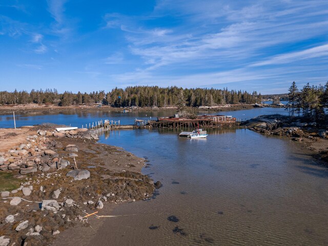5 Greens Is, Vinalhaven, ME 04863