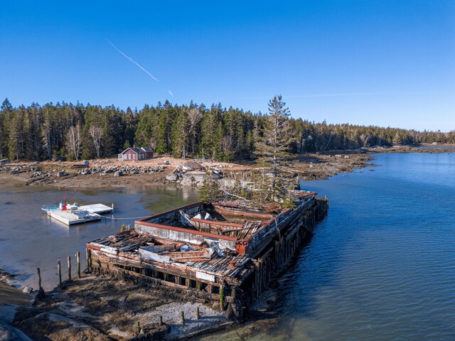 5 Greens Is, Vinalhaven, ME 04863