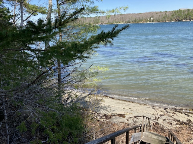32 Taunton Keep, Hancock, ME 04640