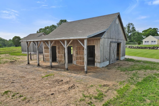 585 Charleston Rd, Charleston, ME 04422 - view of stable