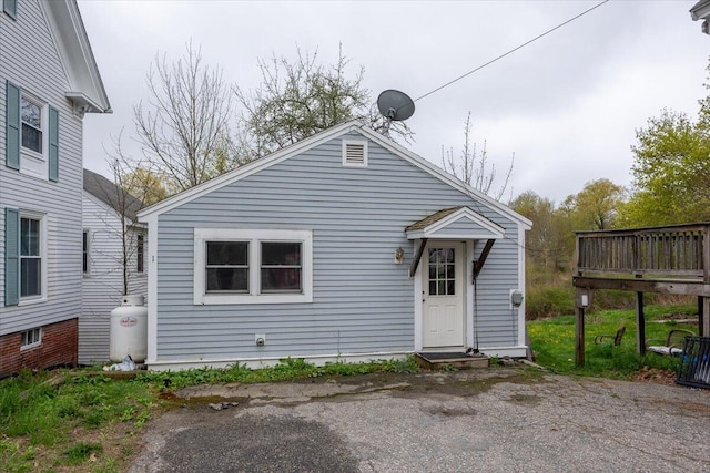 41 Church St, Damariscotta, ME 04543 - back of house with a deck