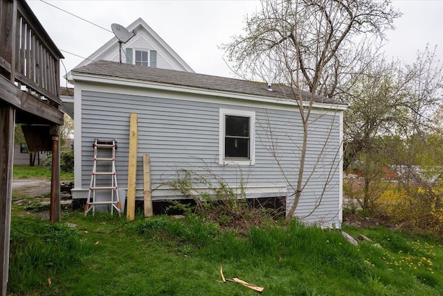41 Church St, Damariscotta, ME 04543 - view of side of property featuring roof with shingles