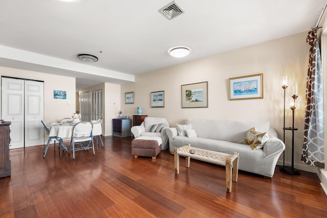 31 Ocean Ave Unit 309, York, ME 03909 - living area with wood finished floors