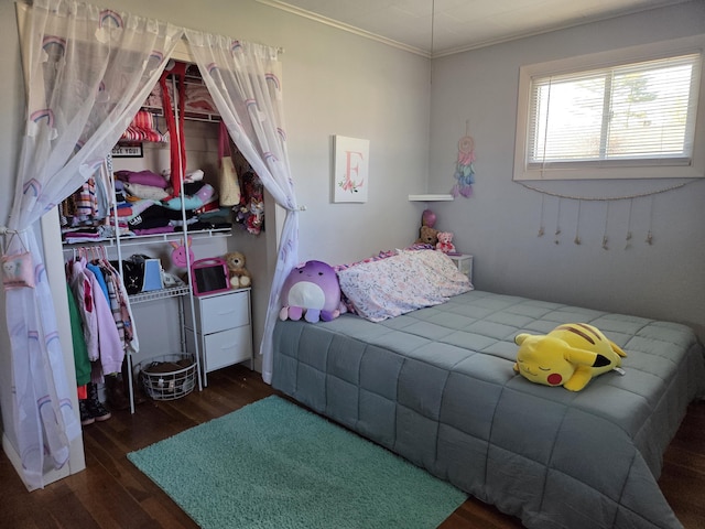 36 Lorraine Ave, Brewer, ME 04412 - bedroom with wood finished floors and ornamental molding