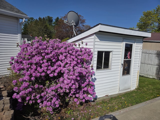 36 Lorraine Ave, Brewer, ME 04412 - view of outbuilding